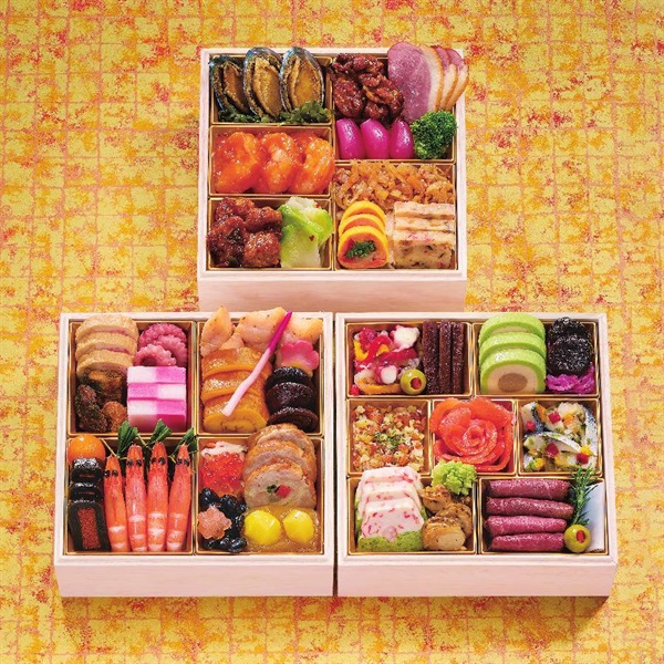 おせち ハイアット リージェンシー 東京「香寿」 三段重(41品) 3～4人前