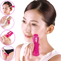 日本製 電動ミニシェーバー miniノヘアLight 4C Plus ピンク