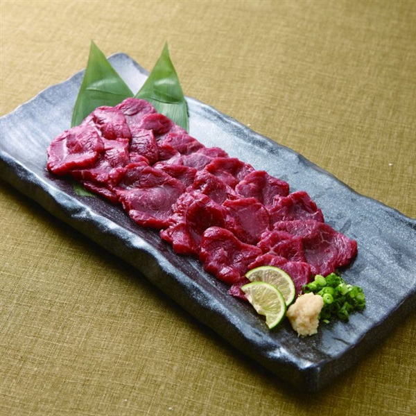 馬刺し赤身 700g